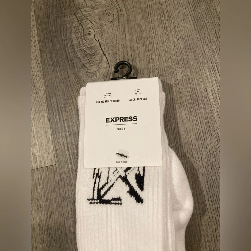 Express Graphic X Print Logo Dress Socks